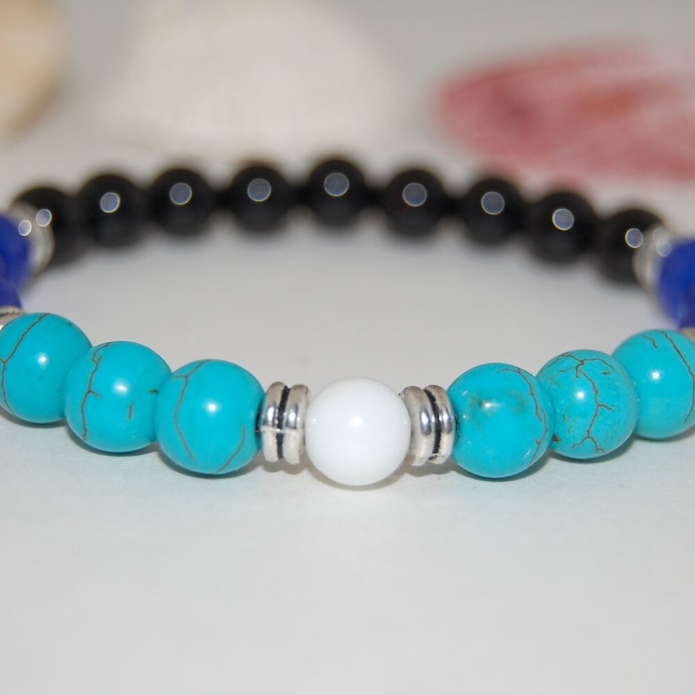 Turquoise Bracelet,Onyx and Turquoise Beads,Blue and Black,8mm Beads